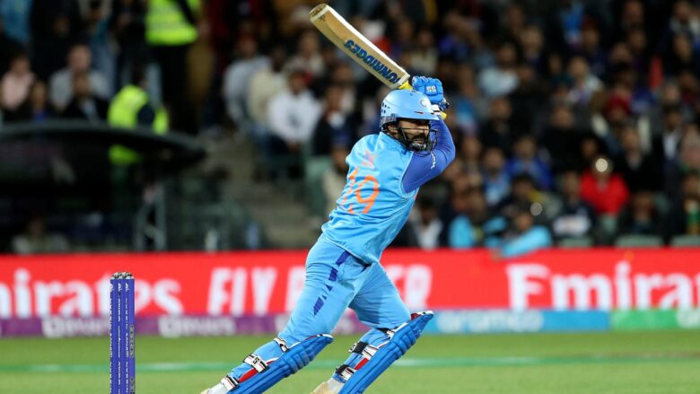 Dinesh Karthik's T20 World Cup Ambition: 'I'll Be on That Flight'