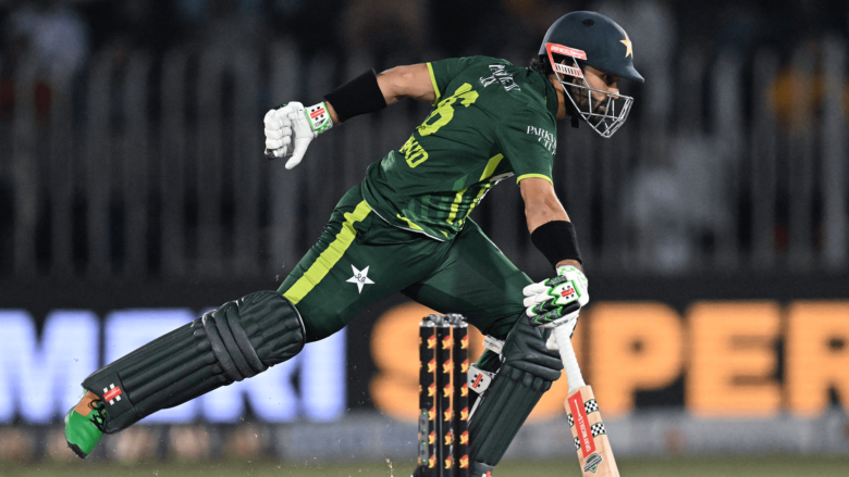 Rizwan's Hamstring Injury & Babar Azam's Vow after Pakistan's Defeat